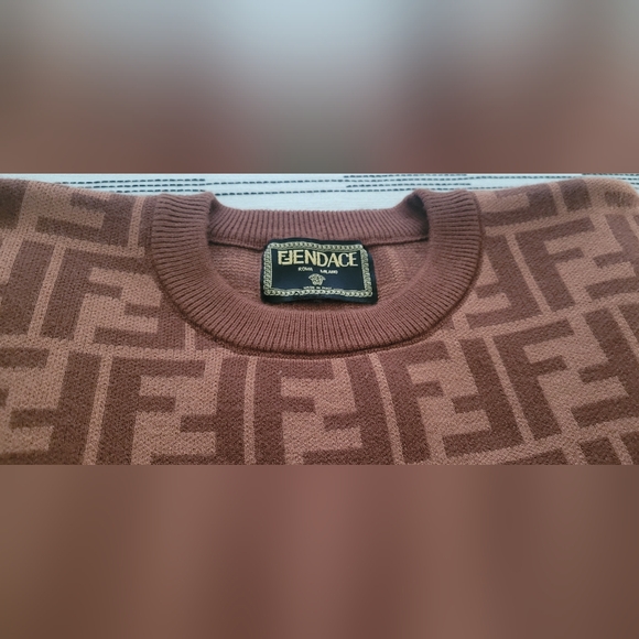 Versace x Fendi Sweater - Picture 12 of 13